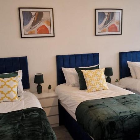 1 Bedroom Apartment - Flitwick - Contractor Friendly - Tourist Ready - Full Kitchen - Wifi - Smart Tv - Sofa Bed - Free Parking - Ideal For Short Or Long Stays Eksteriør billede